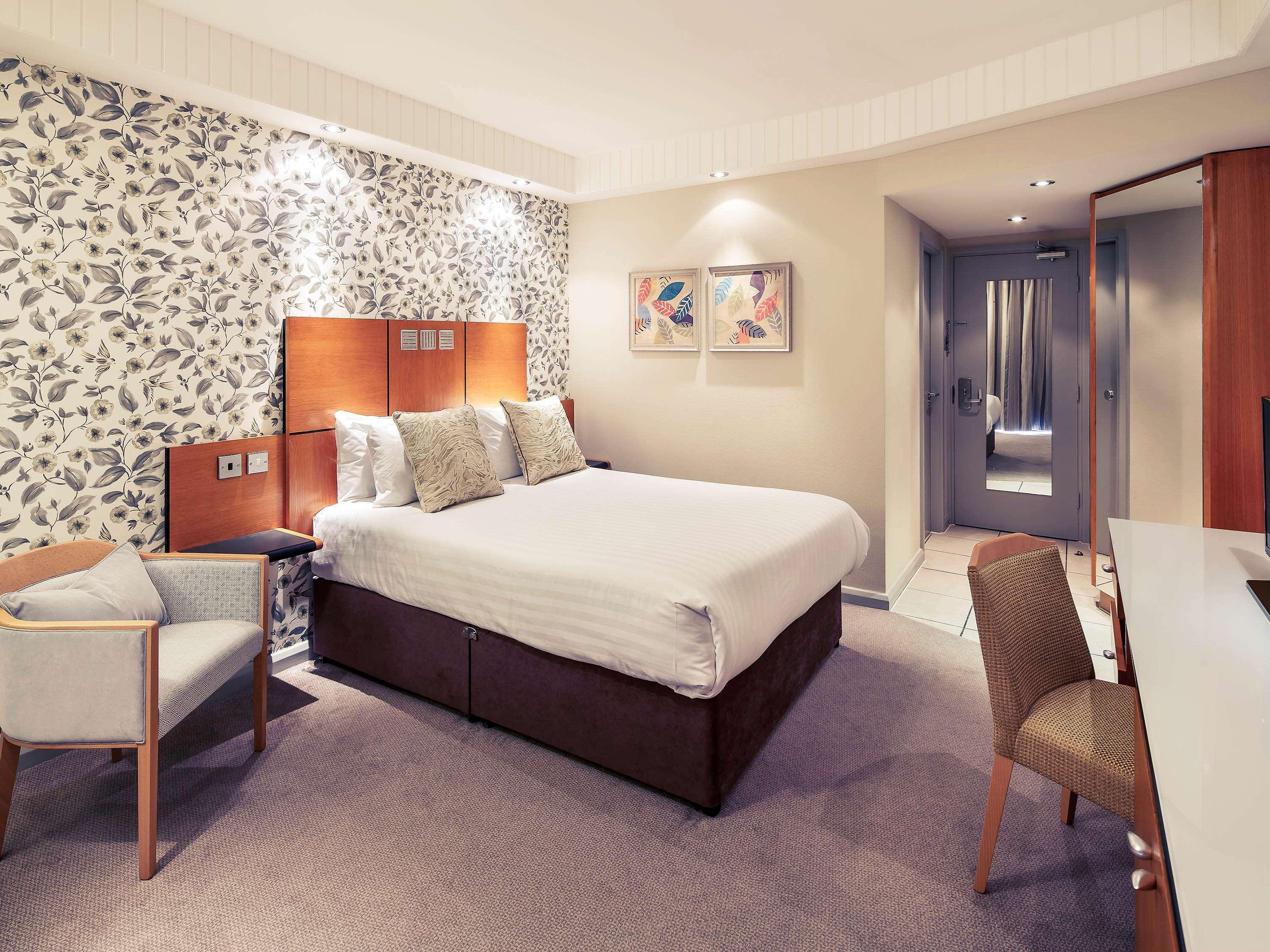 Mercure Leeds Parkway Hotel Dış mekan fotoğraf