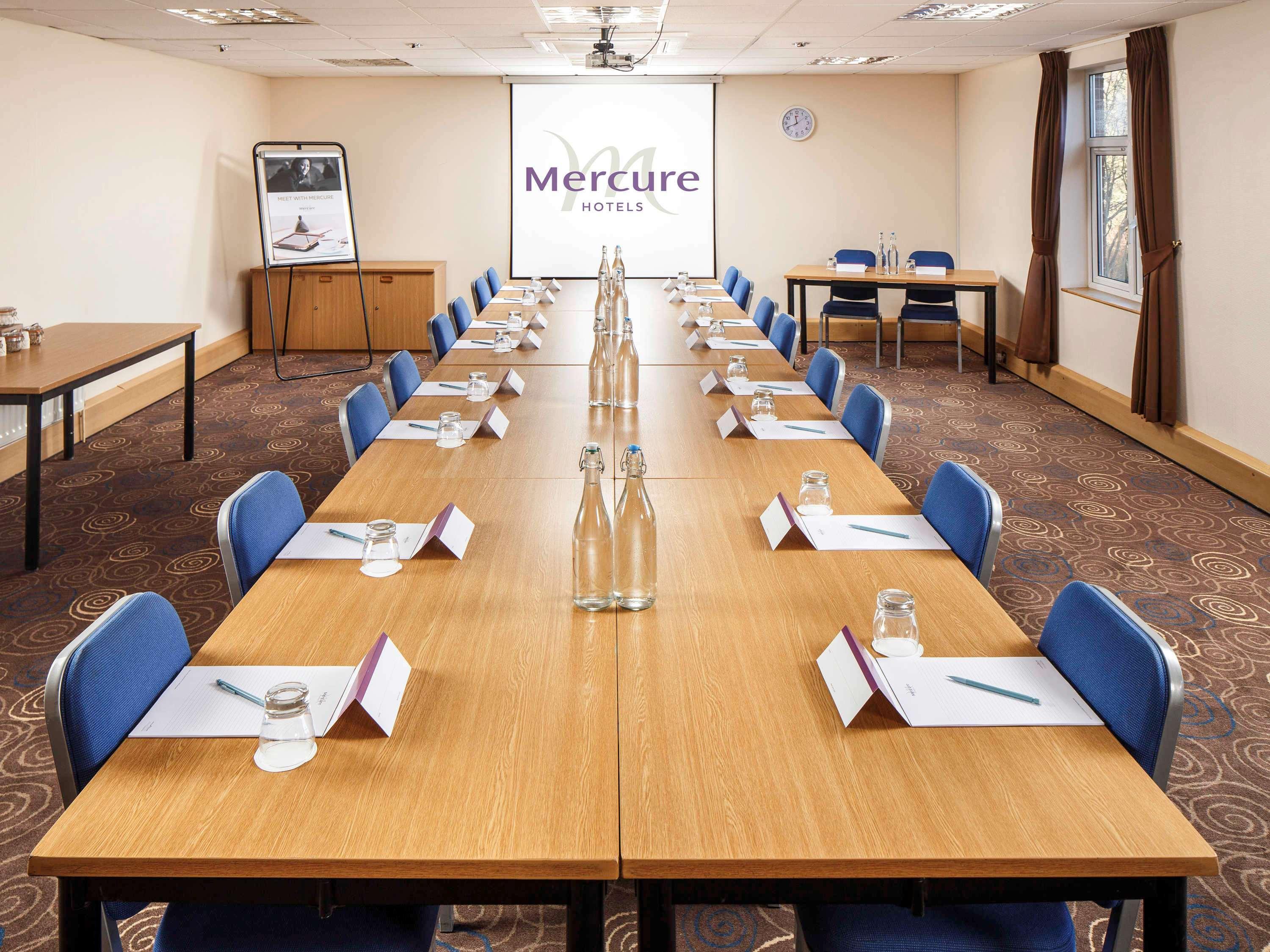 Mercure Leeds Parkway Hotel Dış mekan fotoğraf